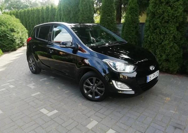 Hyundai i20 cena 31700 przebieg: 125125, rok produkcji 2015 z Płońsk małe 191